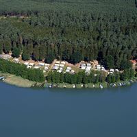 Emplacements du camping am Ziernsee - Taille d'emplacement XL (130 m² à 180 m²)