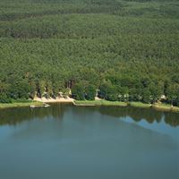 Emplacements du camping am Useriner See - Taille d'emplacement S (jusqu'à 79 m²)