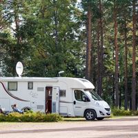 Emplacement de camping avec électricité - Max 9m