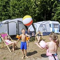 Stellplätze des Camping- und Wohnmobilplatzes Zwenzower Ufer - Platzgröße S (bis 79 qm)